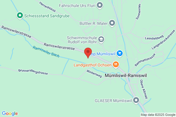 Schulhaus und Schwimmbad Bruehl